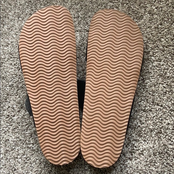 Francesca’s Sandals - Picture 2 of 2